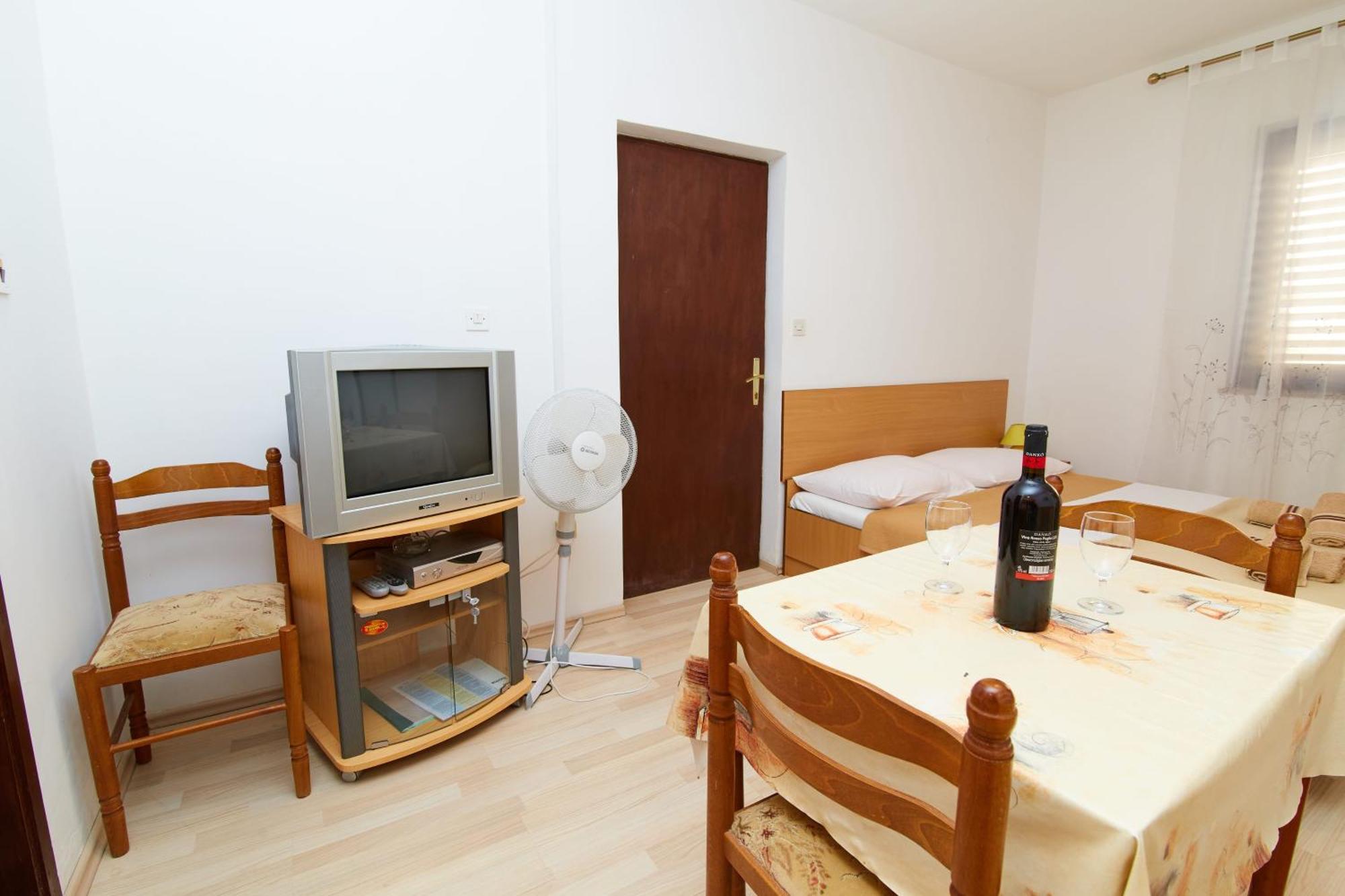 Apartments And Rooms With Parking Space Crikvenica - 19125 Quarto foto